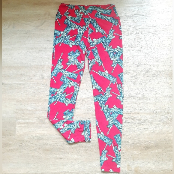 LuLaRoe Red Statue of Liberty of July 4th Printed Leggings - One Size (2-10) - Picture 2 of 9